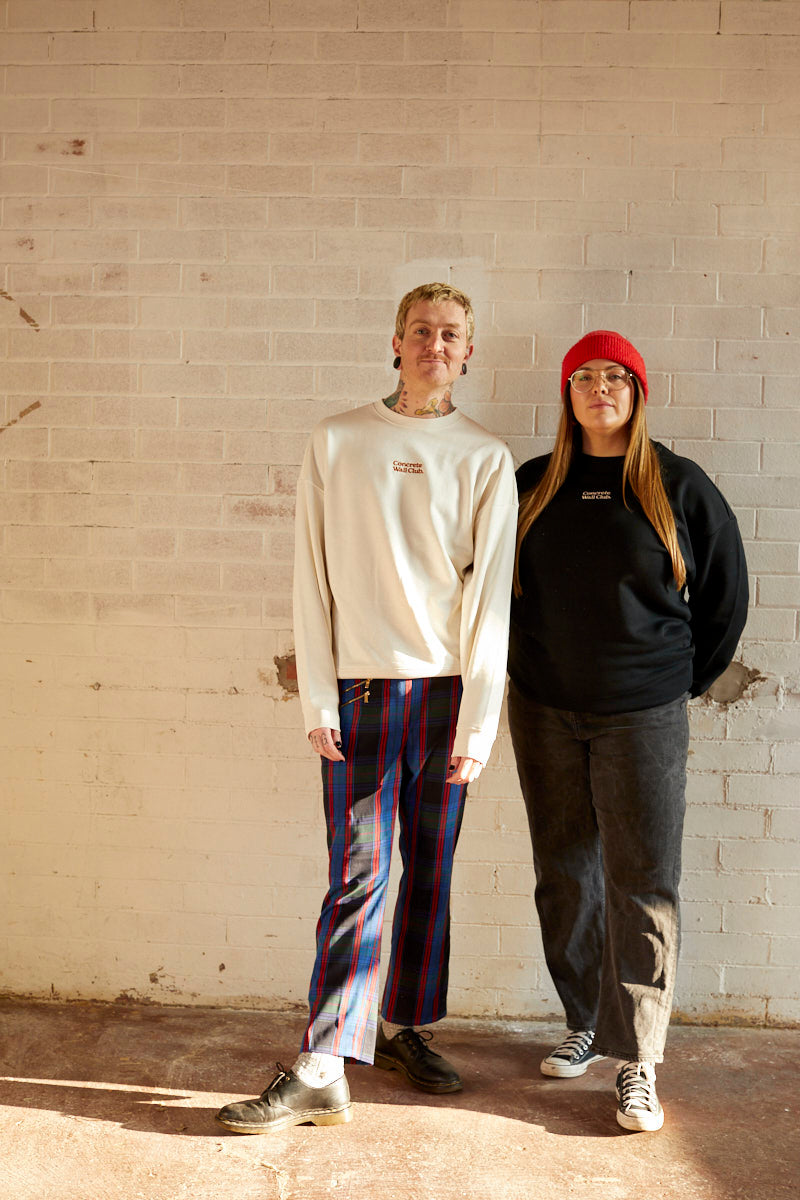Concrete Wall Club Oversized Sweatshirt - Black